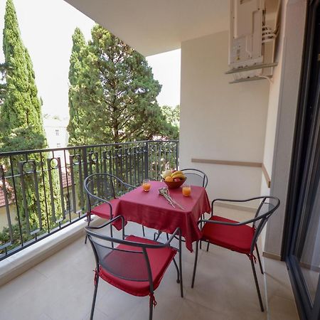 Pine 1 Apartment In The Center Trebinje Esterno foto