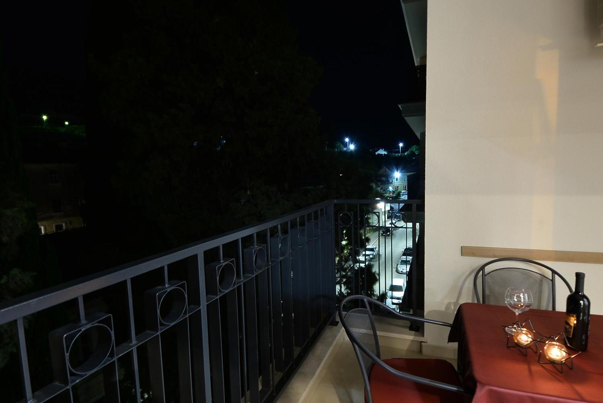 Pine 1 Apartment In The Center Trebinje Esterno foto